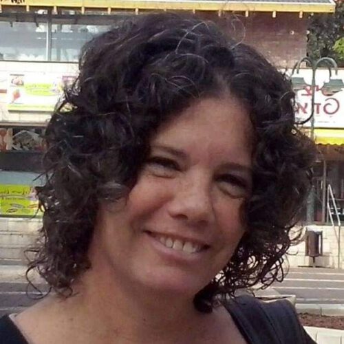 ענת עופר טיפול במגע