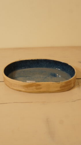 תבנית אפיה אובלית גלזורה תכולה בפנים