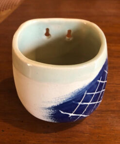 כלי למברשות שיניים