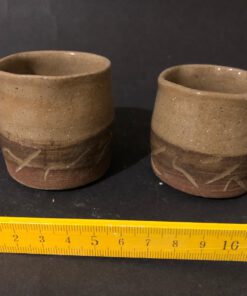 שני ספלי אספרסו שפה גלית